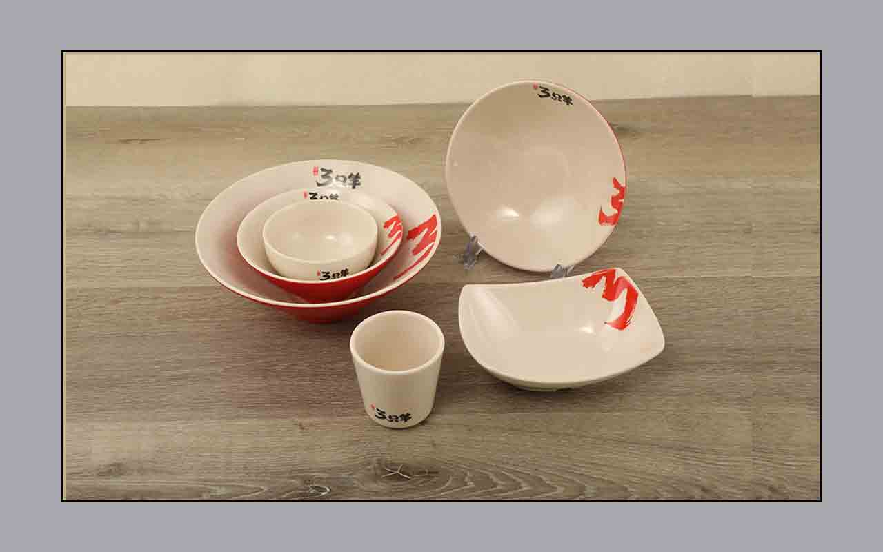 <strong>乐动注册餐具-中式风格餐具</strong>