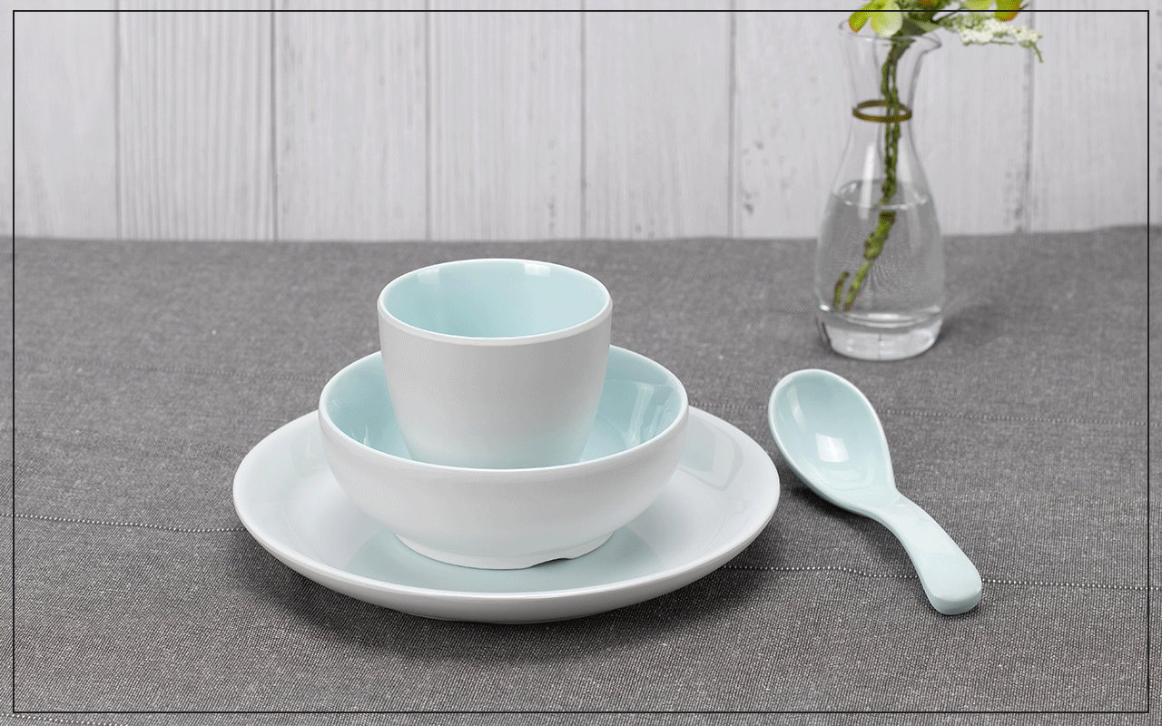 <strong>乐动注册餐具-星级酒店餐厅摆台</strong>