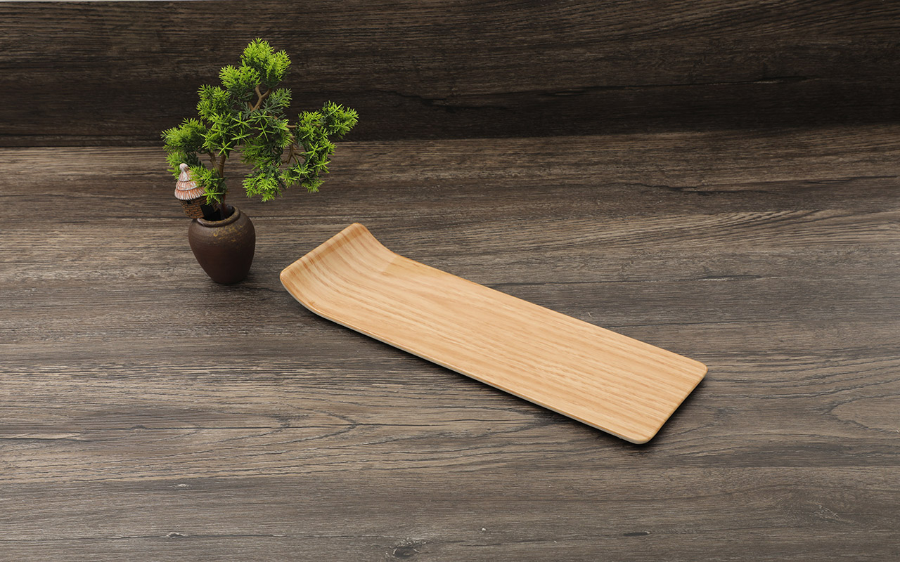 木纹桌子餐具推荐