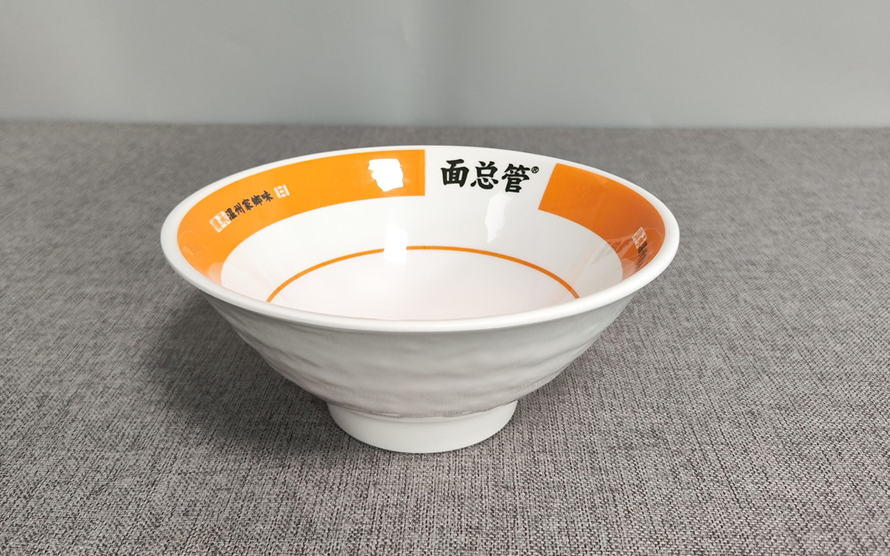 乐动注册面条碗