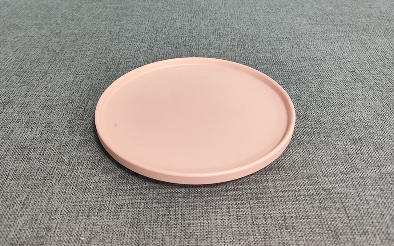 粉色仿瓷圆碟
