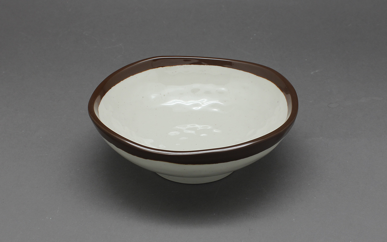 乐动注册餐具碗